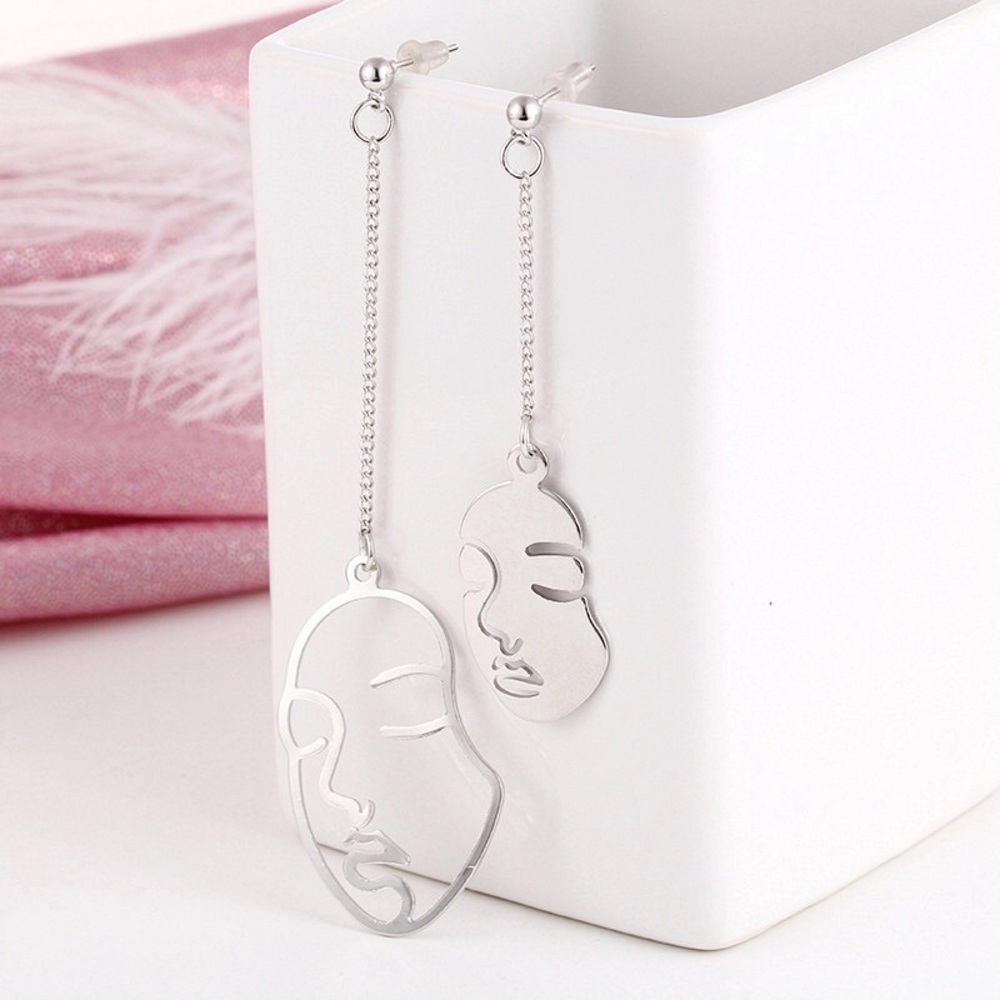 🔥2 for 1🔥 Silver Face Earrings